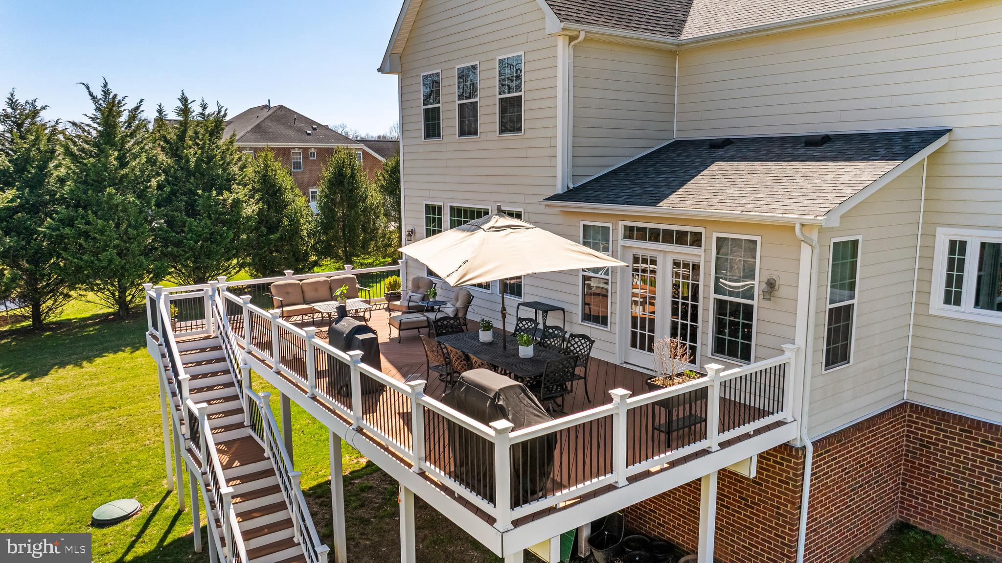 1004 COACHFORD COURT