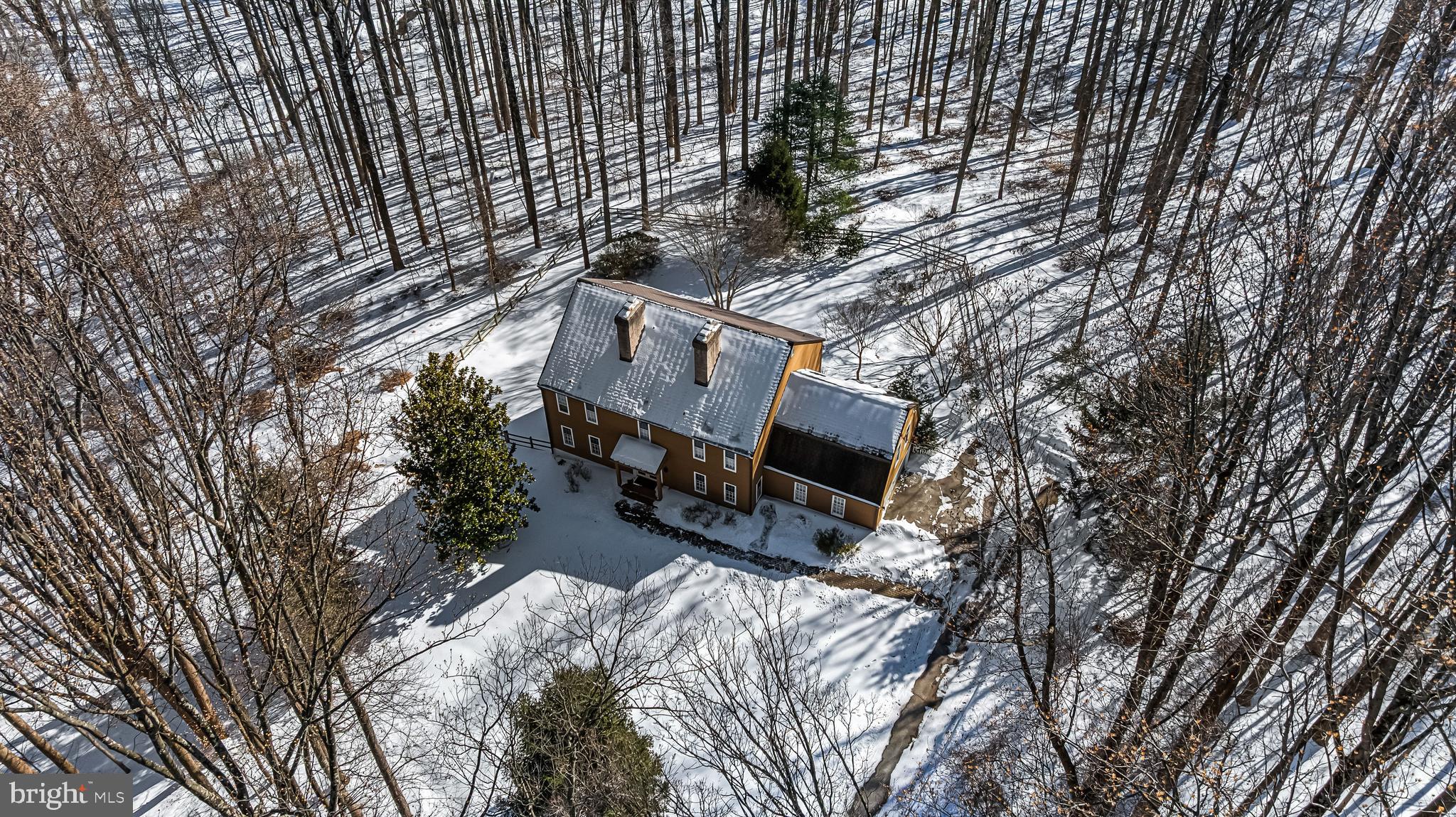 901 CHESTNUT RIDGE DRIVE