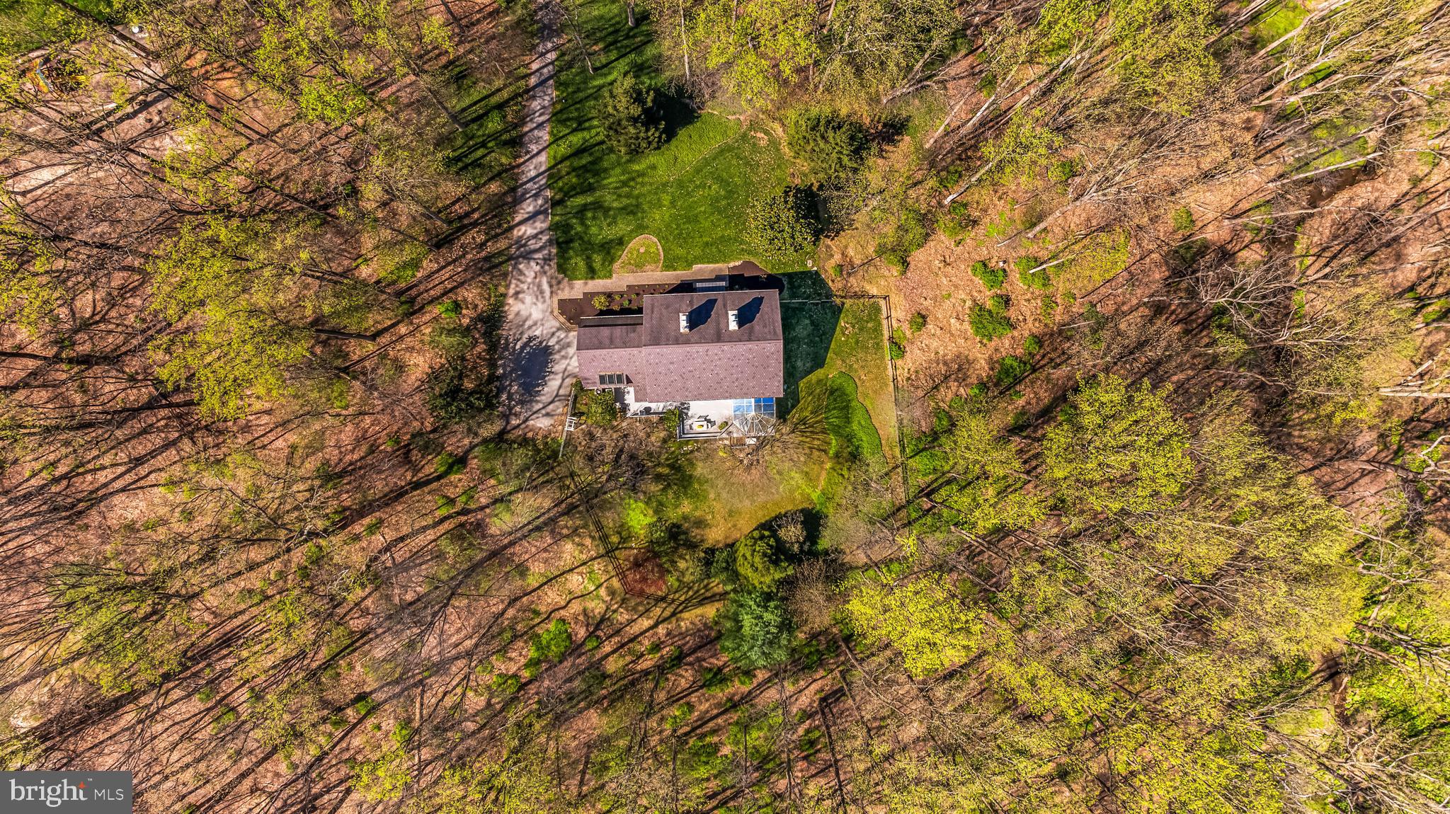 901 CHESTNUT RIDGE DRIVE