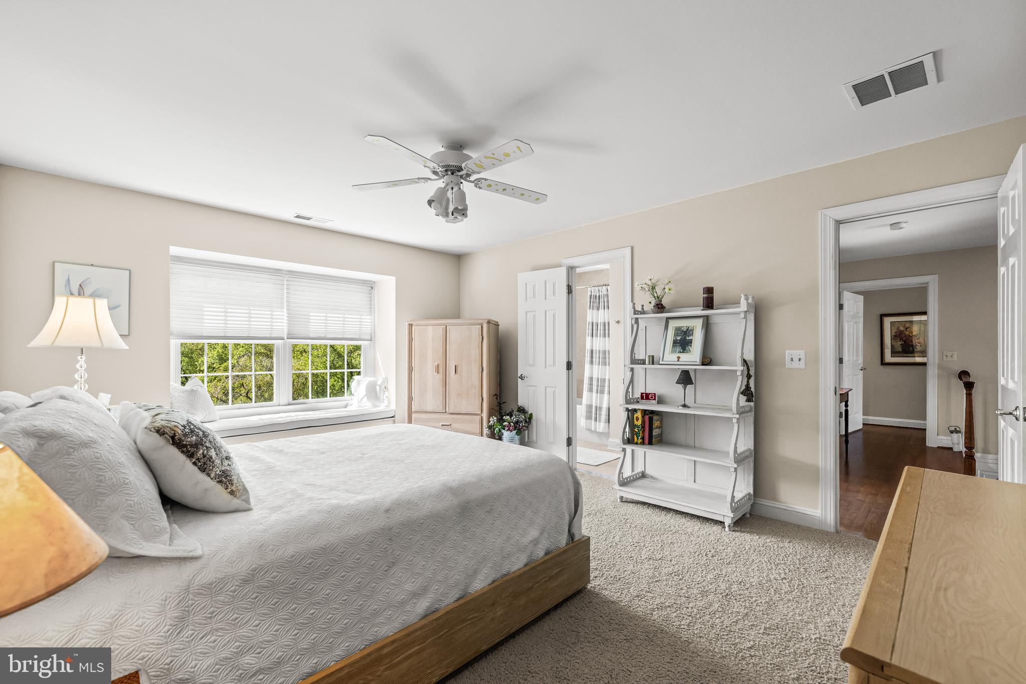 29 SPRINGHILL FARM COURT