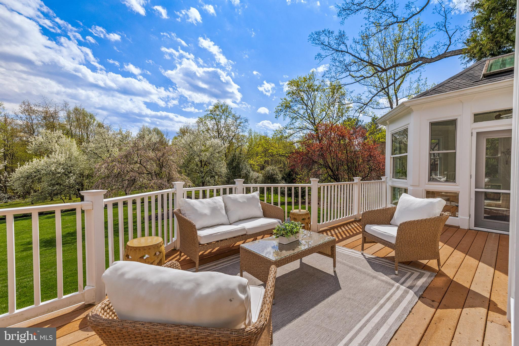 29 SPRINGHILL FARM COURT