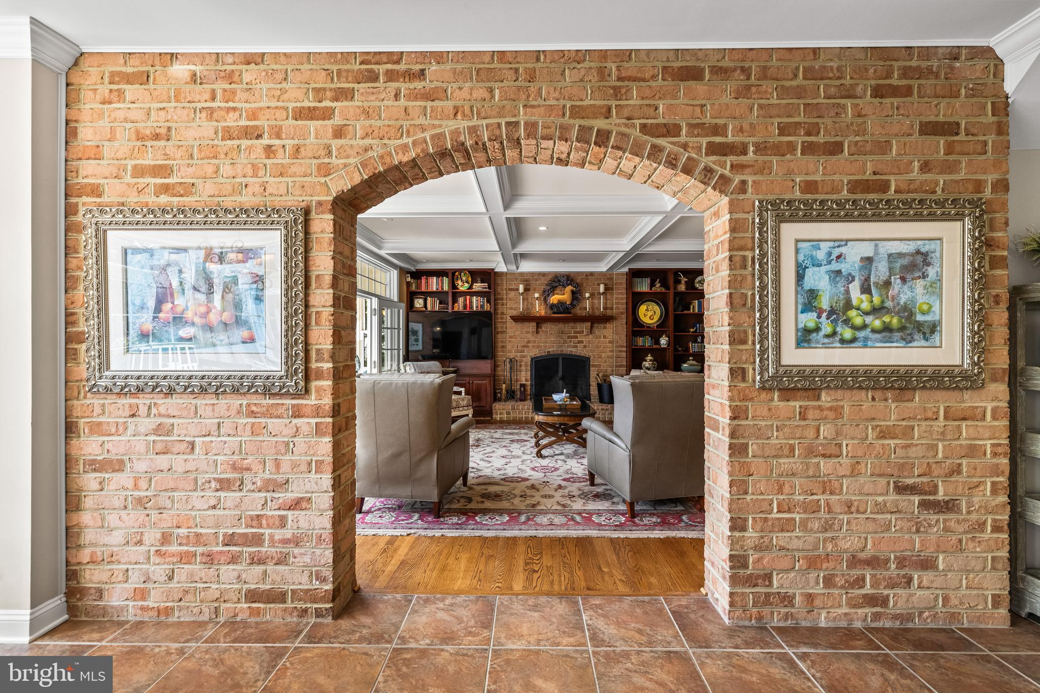 29 SPRINGHILL FARM COURT