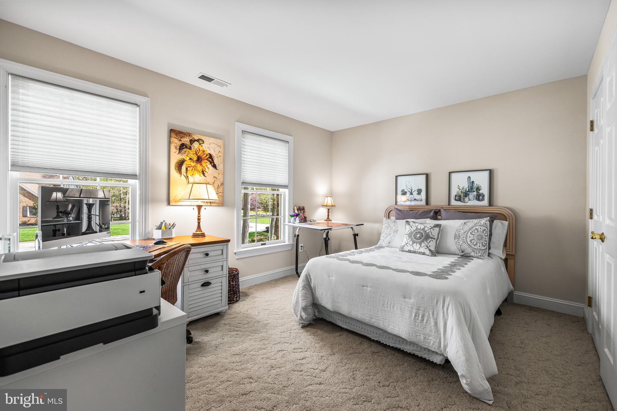 29 SPRINGHILL FARM COURT
