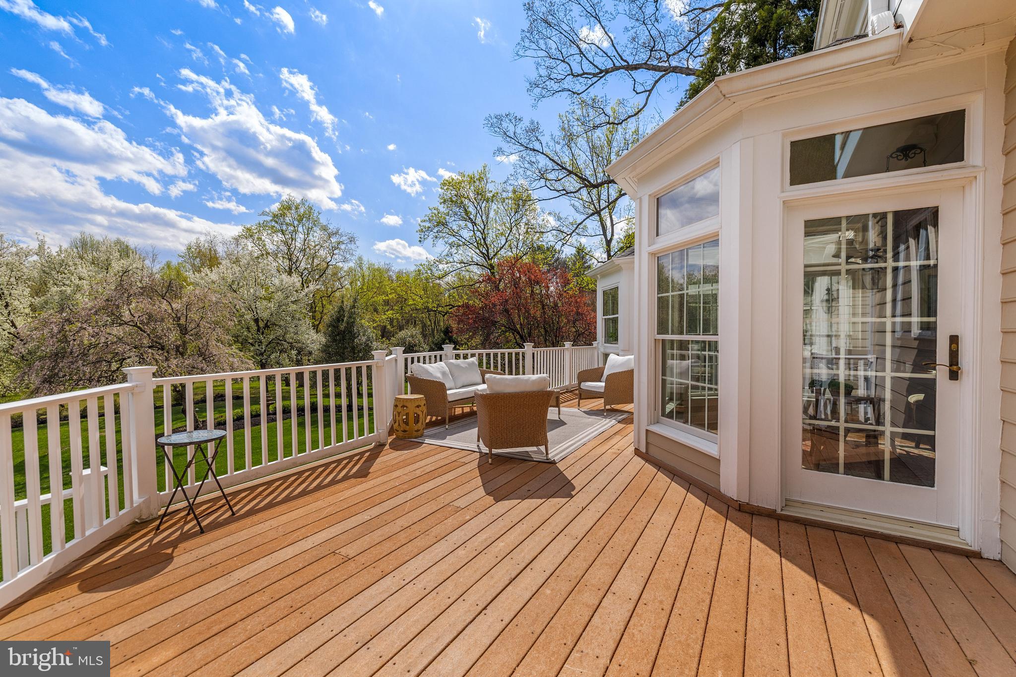 29 SPRINGHILL FARM COURT