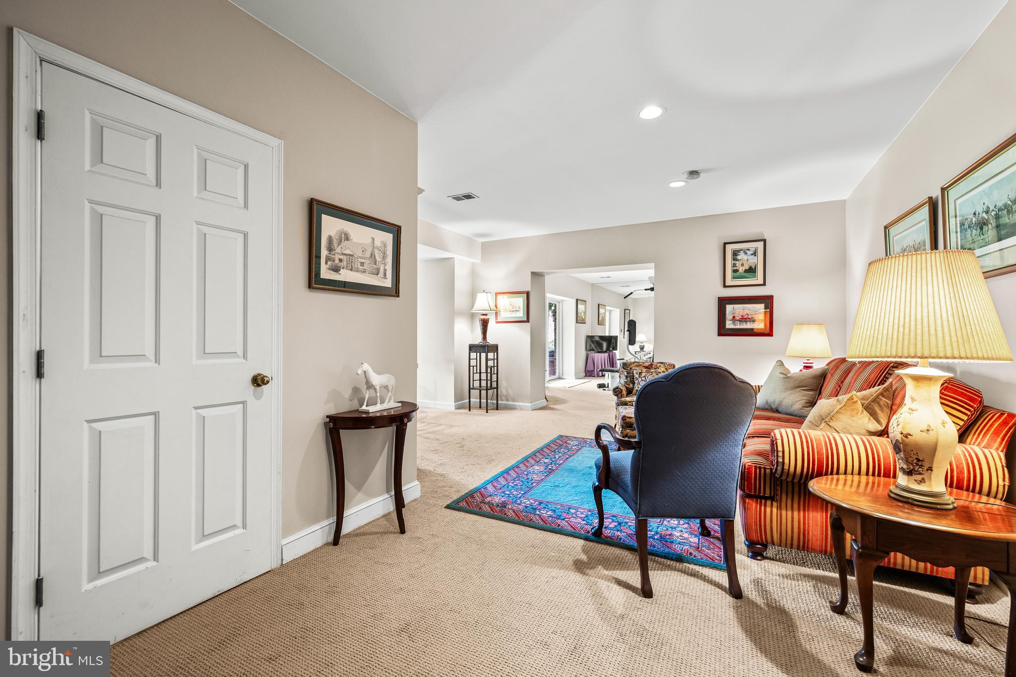 29 SPRINGHILL FARM COURT