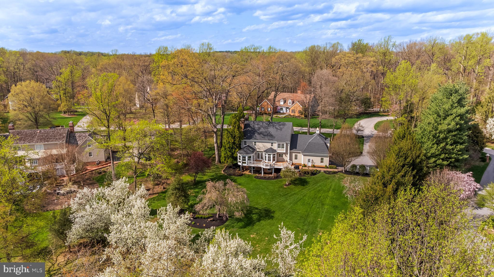 29 SPRINGHILL FARM COURT