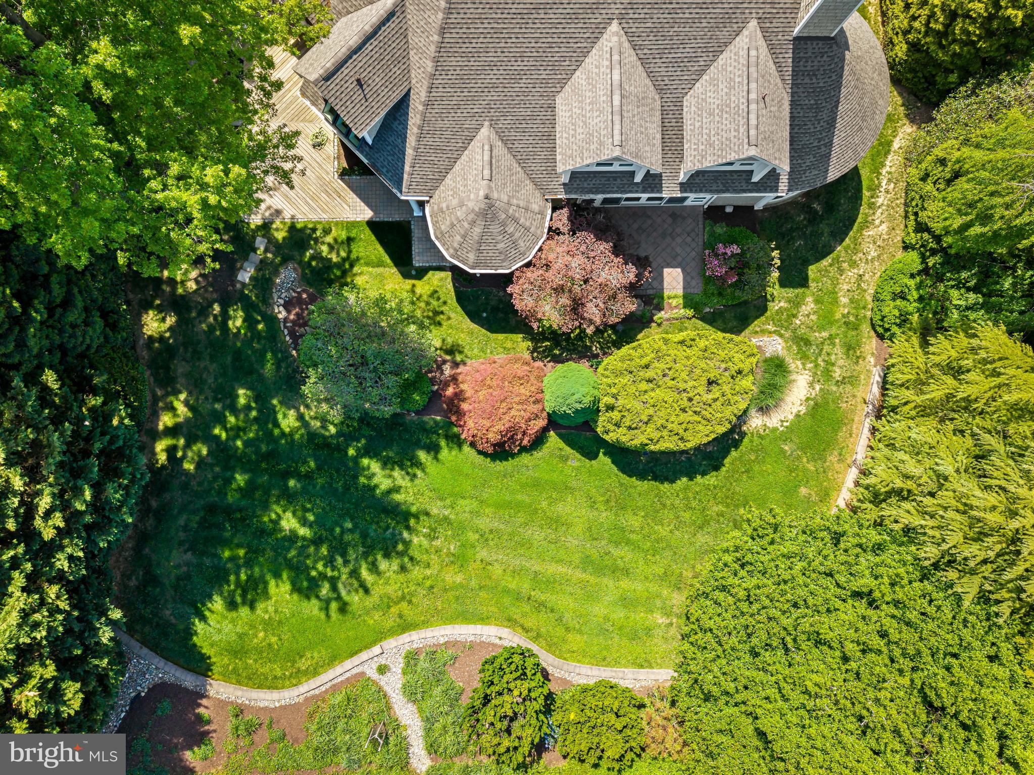1216 BERWICK ROAD