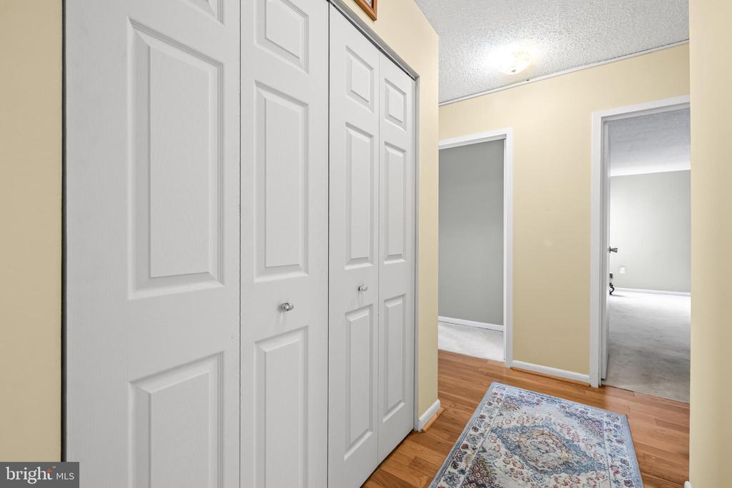 205 E JOPPA ROAD Unit: 1908