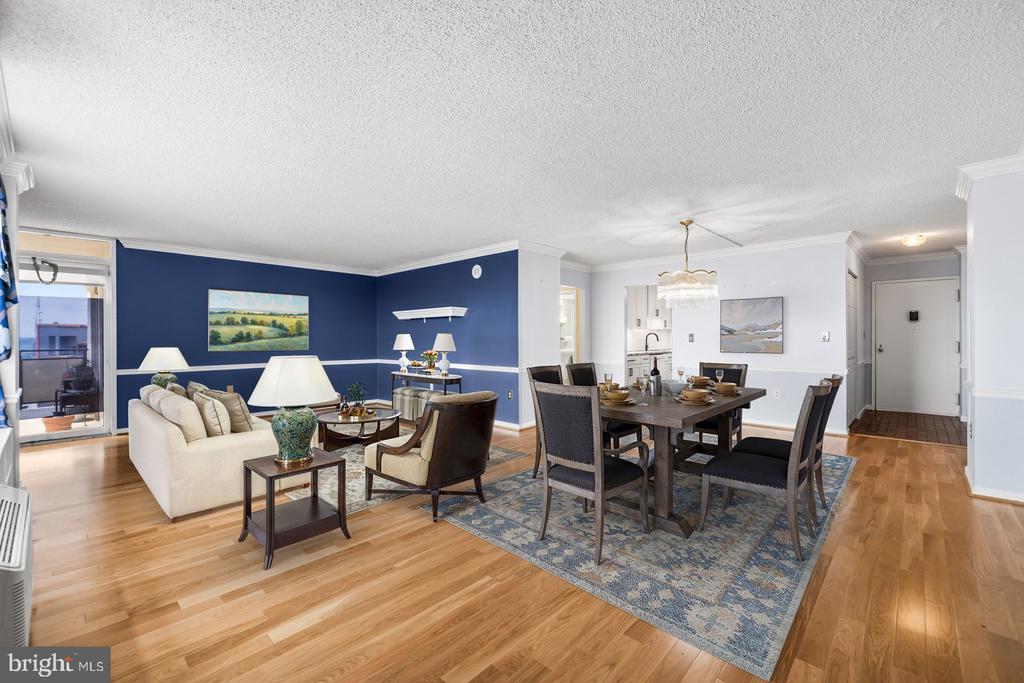 205 E JOPPA ROAD Unit: 1908