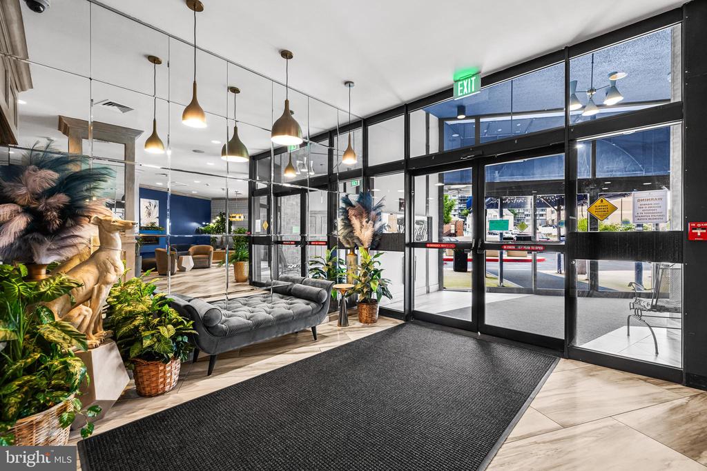 205 E JOPPA ROAD Unit: 1908