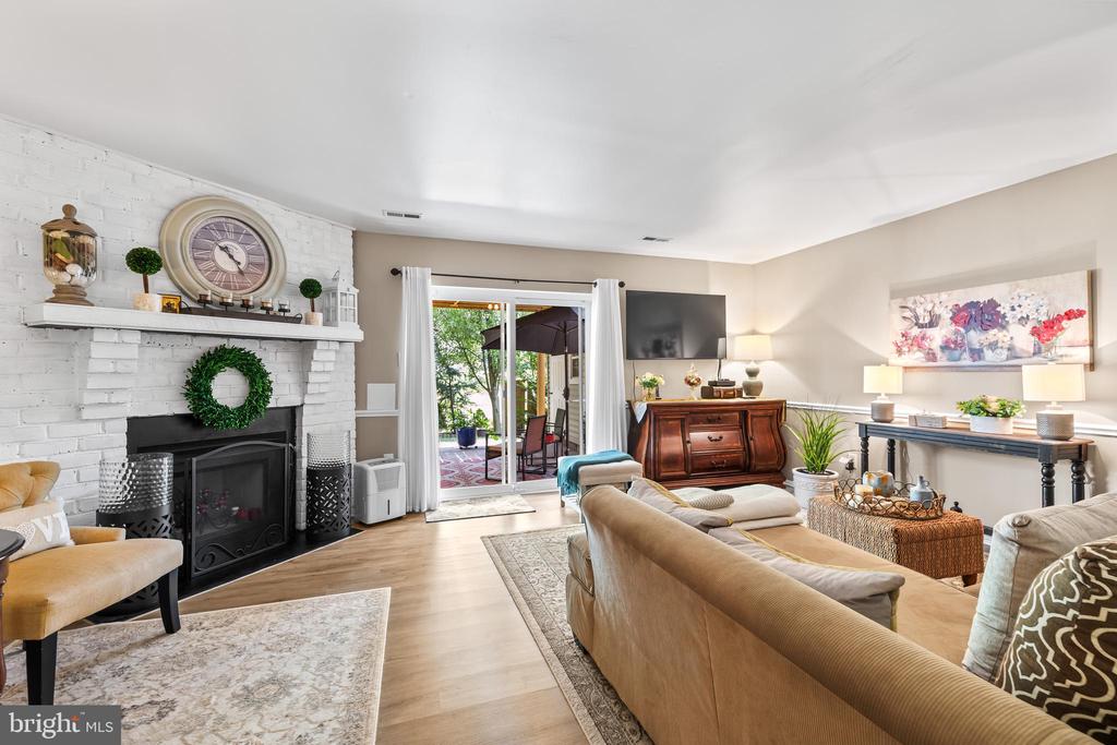 22 CROSS FALLS CIRCLE