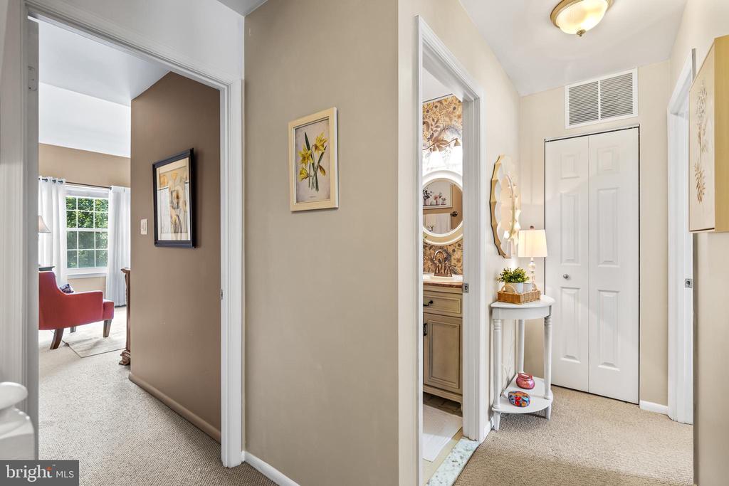 22 CROSS FALLS CIRCLE