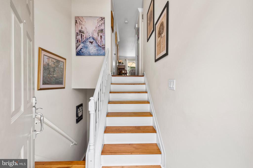 22 CROSS FALLS CIRCLE