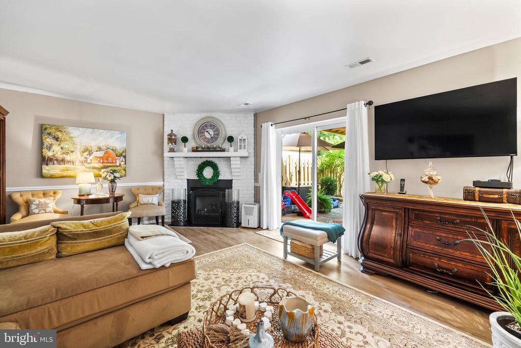 22 CROSS FALLS CIRCLE