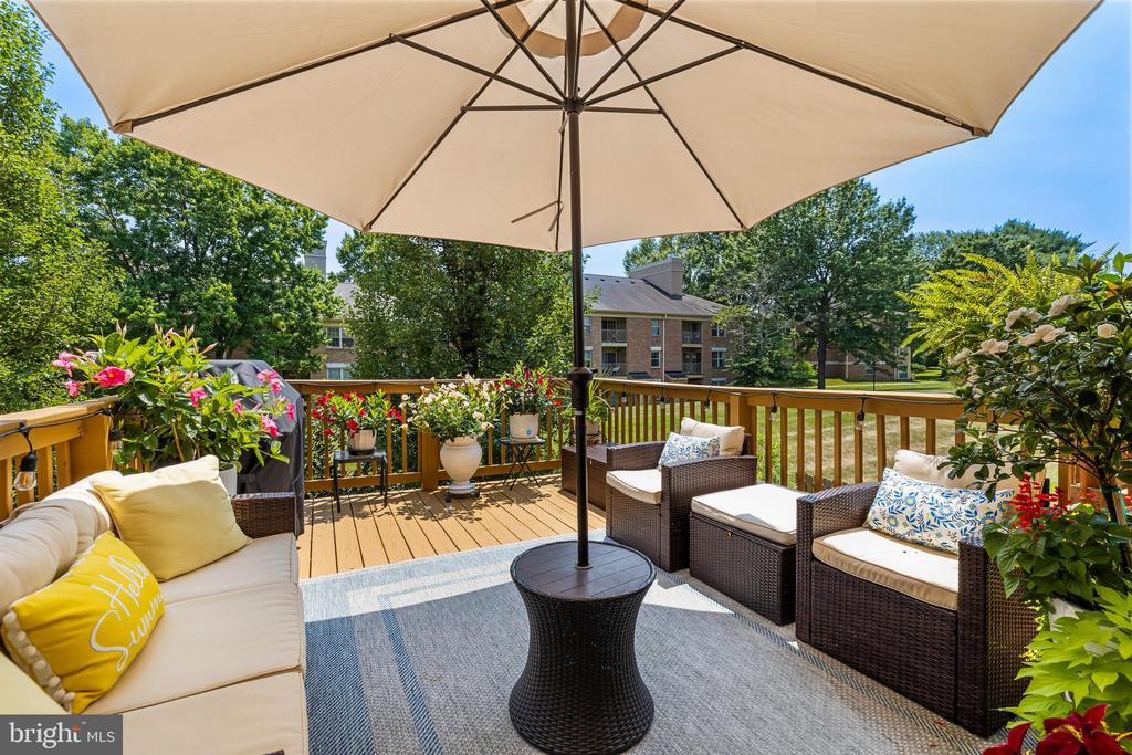 22 CROSS FALLS CIRCLE