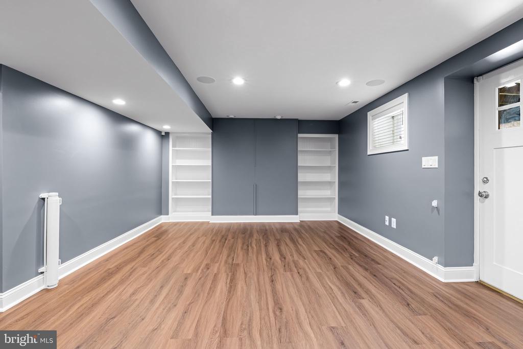 13311 FALLS ROAD
