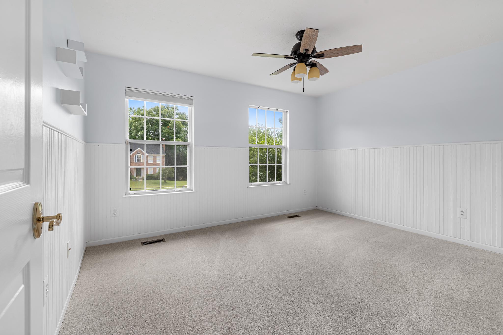 1210 MAPLE LEAF COURT