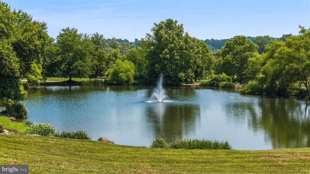 15208 JARRETTSVILLE PIKE