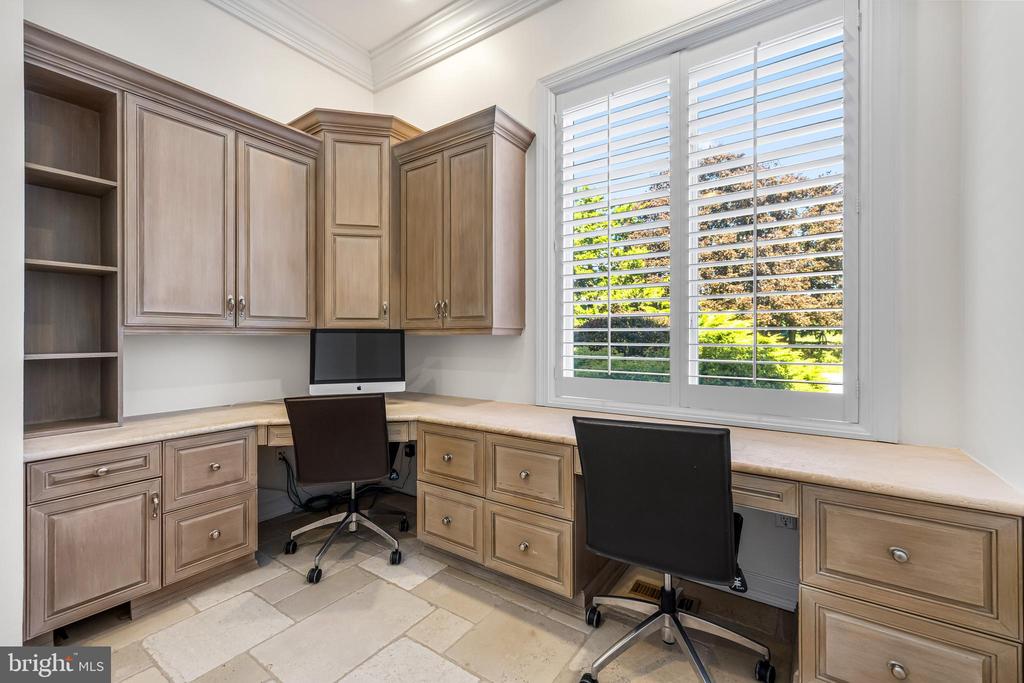 15208 JARRETTSVILLE PIKE