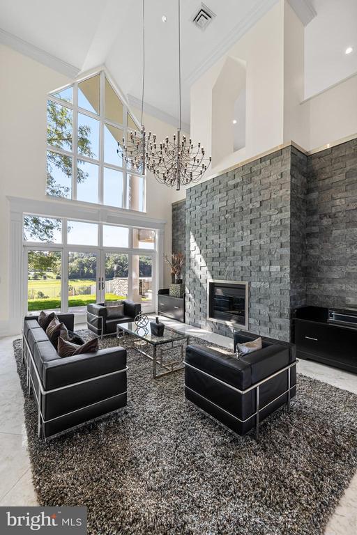 15208 JARRETTSVILLE PIKE
