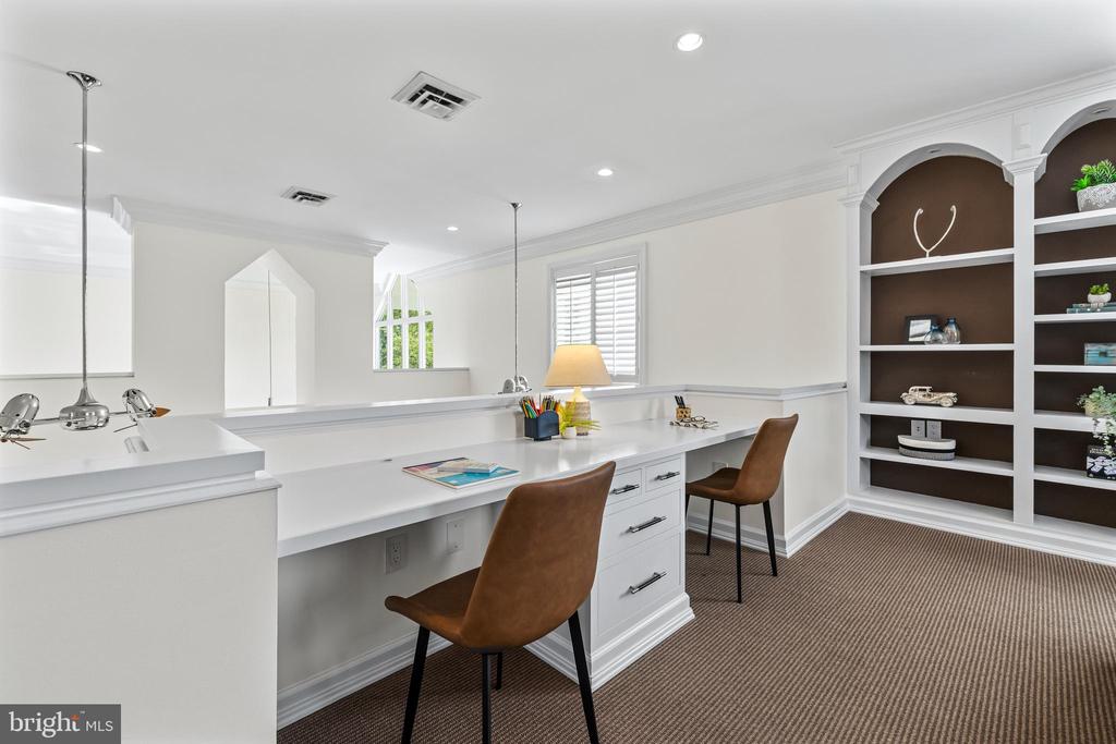 15208 JARRETTSVILLE PIKE