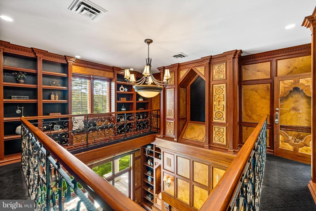 15208 JARRETTSVILLE PIKE