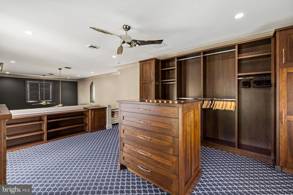 15208 JARRETTSVILLE PIKE