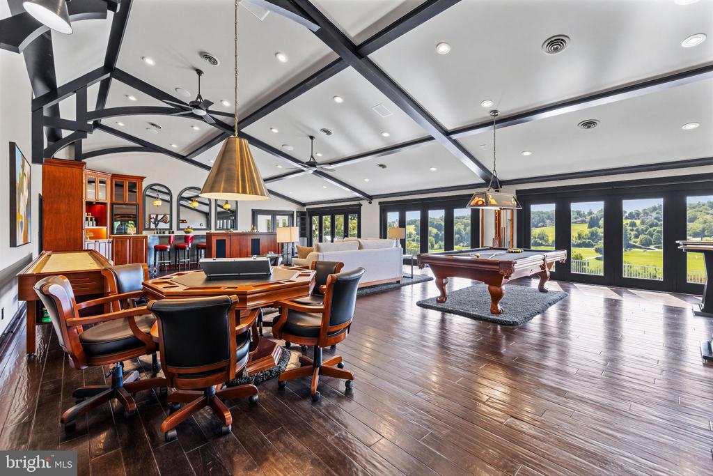 15208 JARRETTSVILLE PIKE