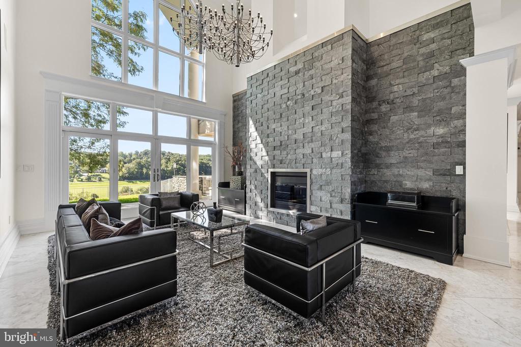 15208 JARRETTSVILLE PIKE
