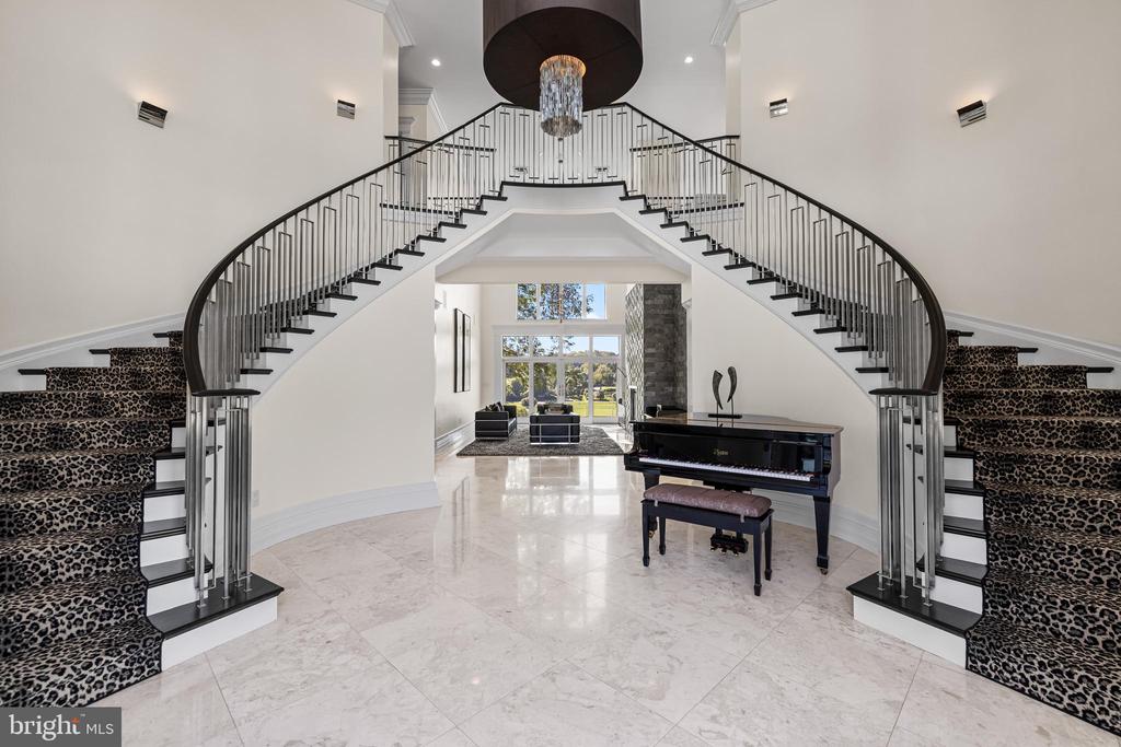 15208 JARRETTSVILLE PIKE