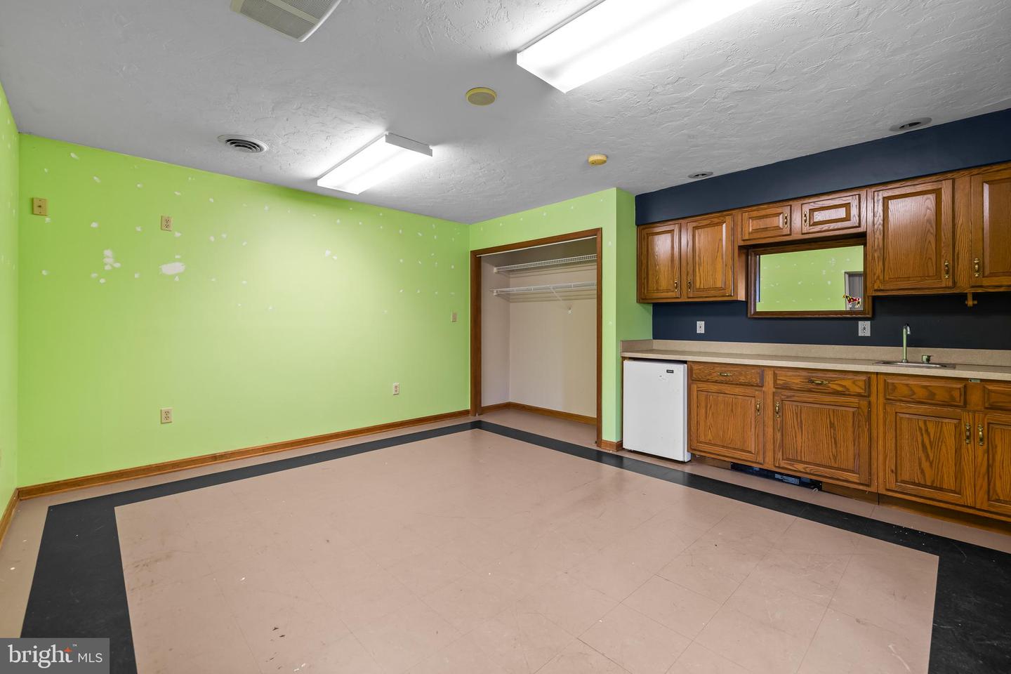 2322 Nicodemus Rd