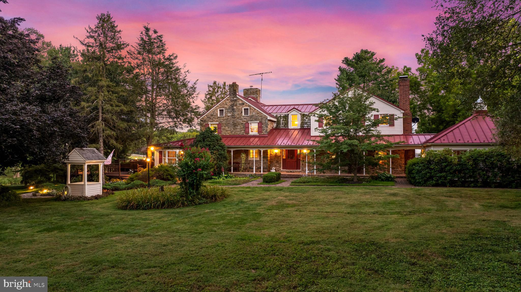 2322 Nicodemus Rd