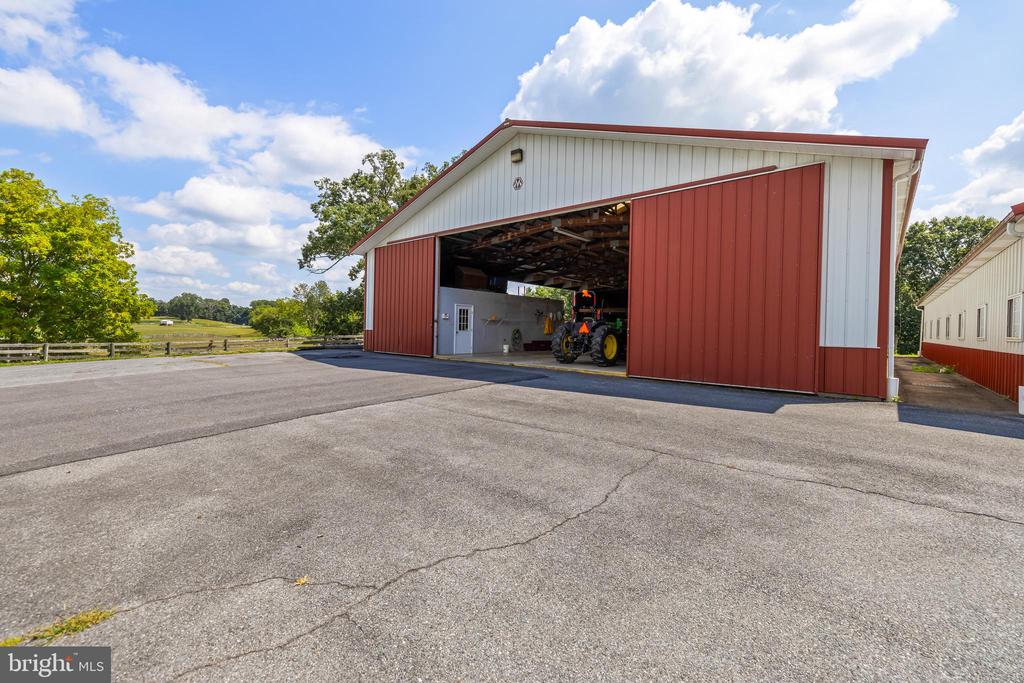 2322 NICODEMUS ROAD