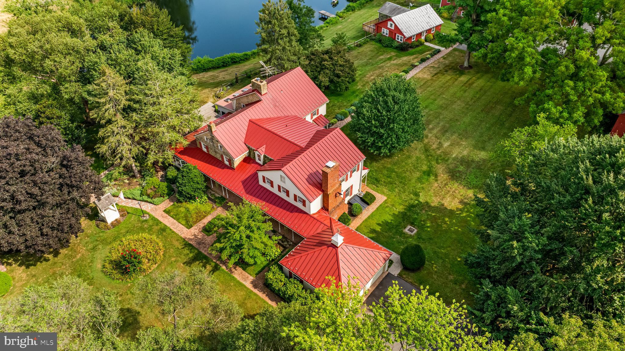 2322 NICODEMUS ROAD