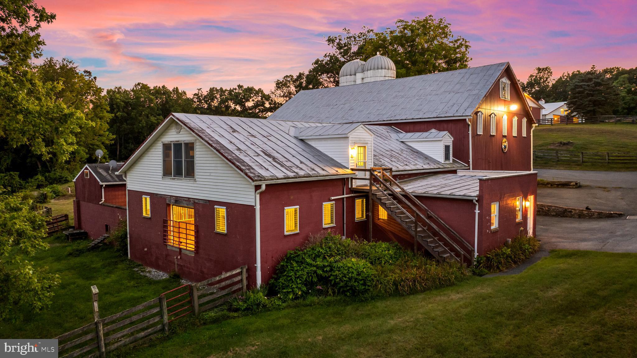 2322 NICODEMUS ROAD