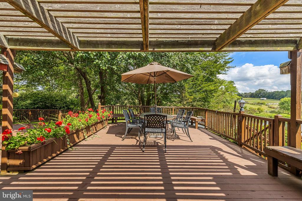 2322 NICODEMUS ROAD