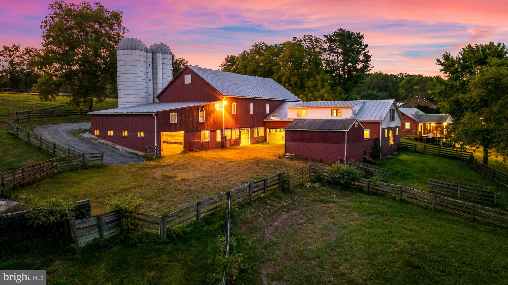 2322 NICODEMUS ROAD