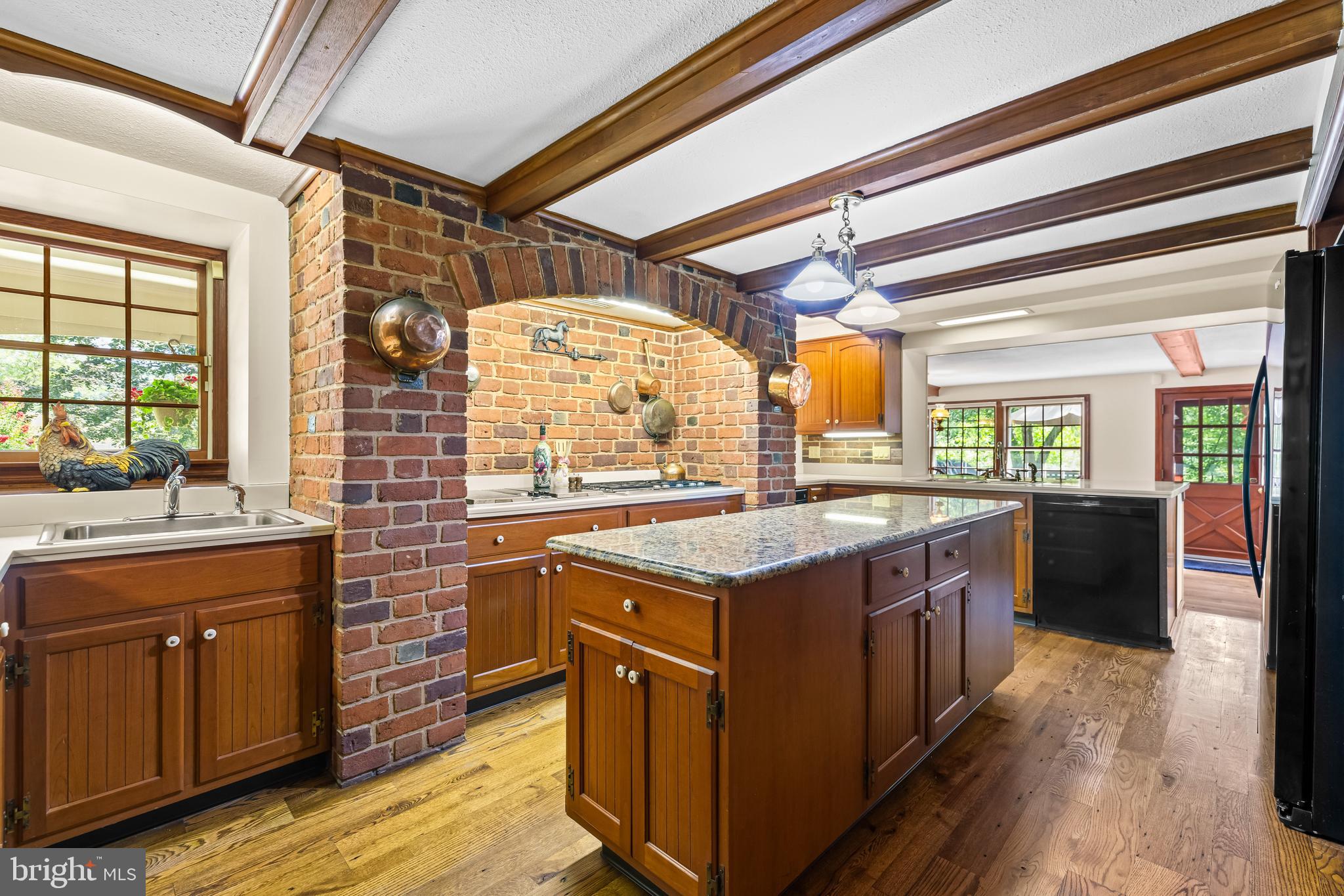 2322 NICODEMUS ROAD