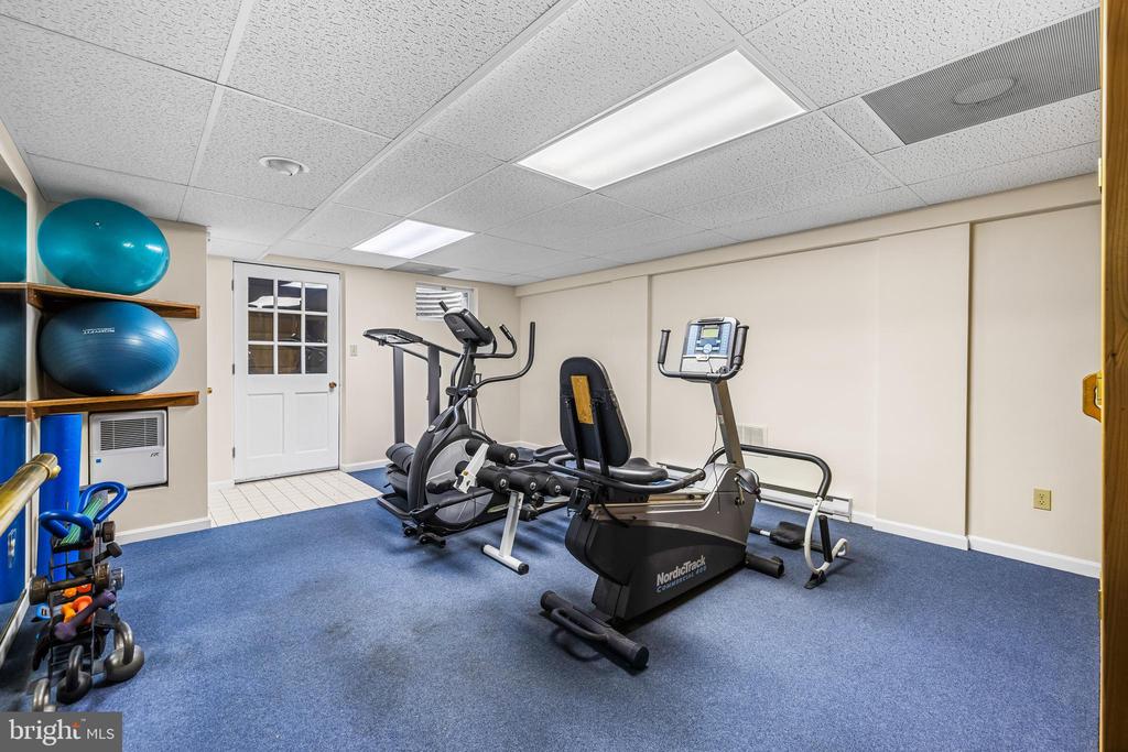 2322 NICODEMUS ROAD