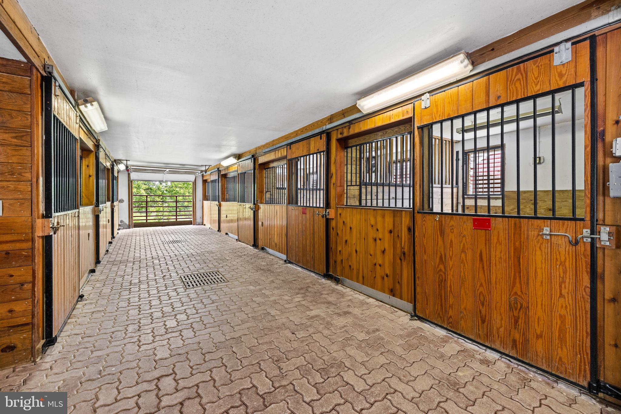 2322 NICODEMUS ROAD
