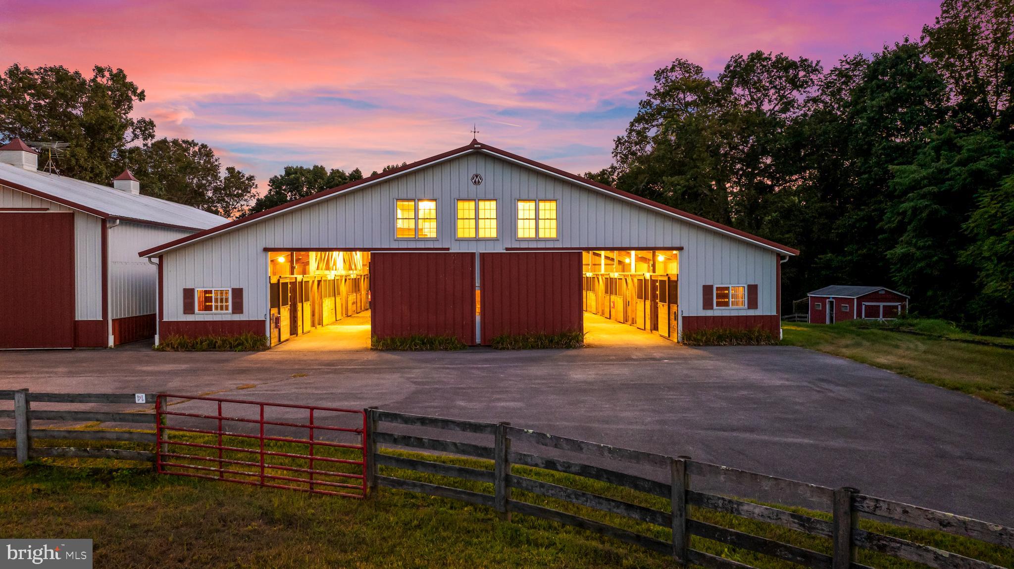2322 NICODEMUS ROAD