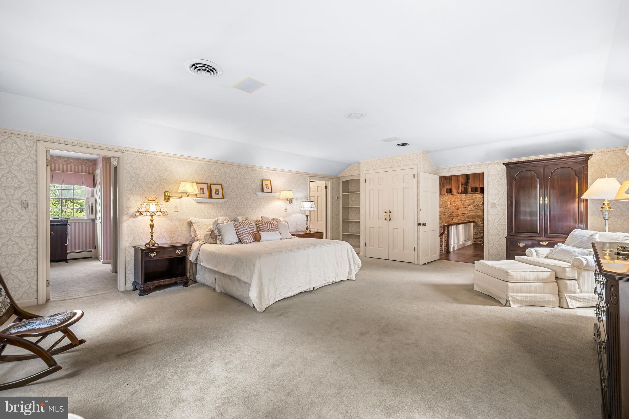 2322 NICODEMUS ROAD