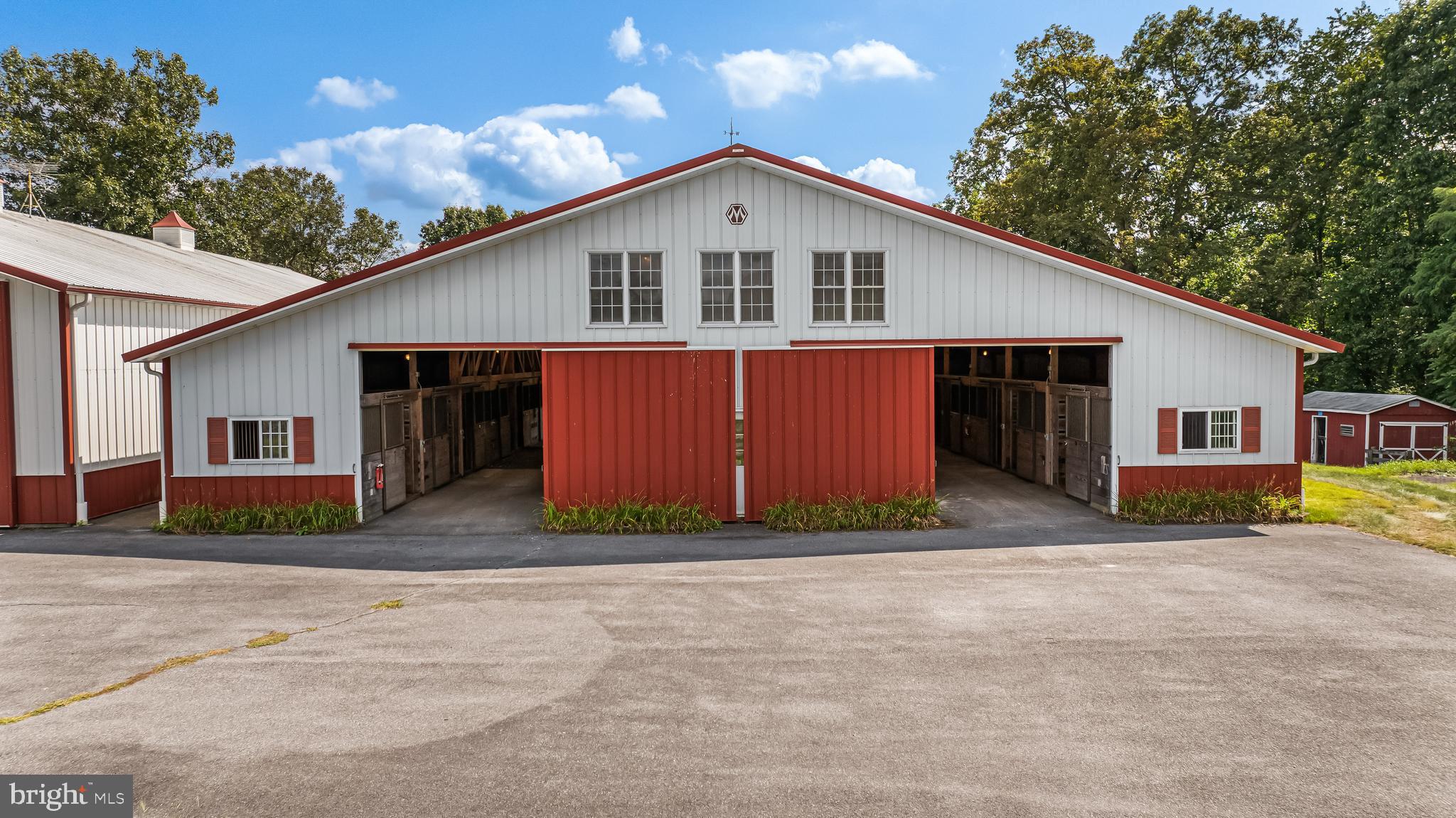 2322 NICODEMUS ROAD