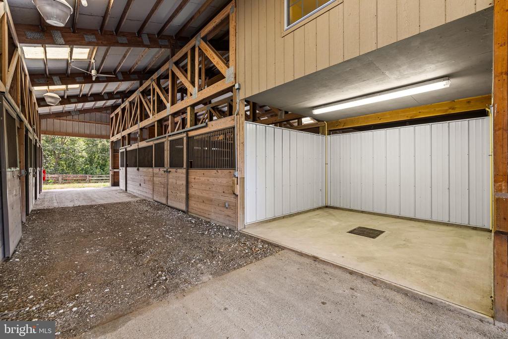 2322 NICODEMUS ROAD