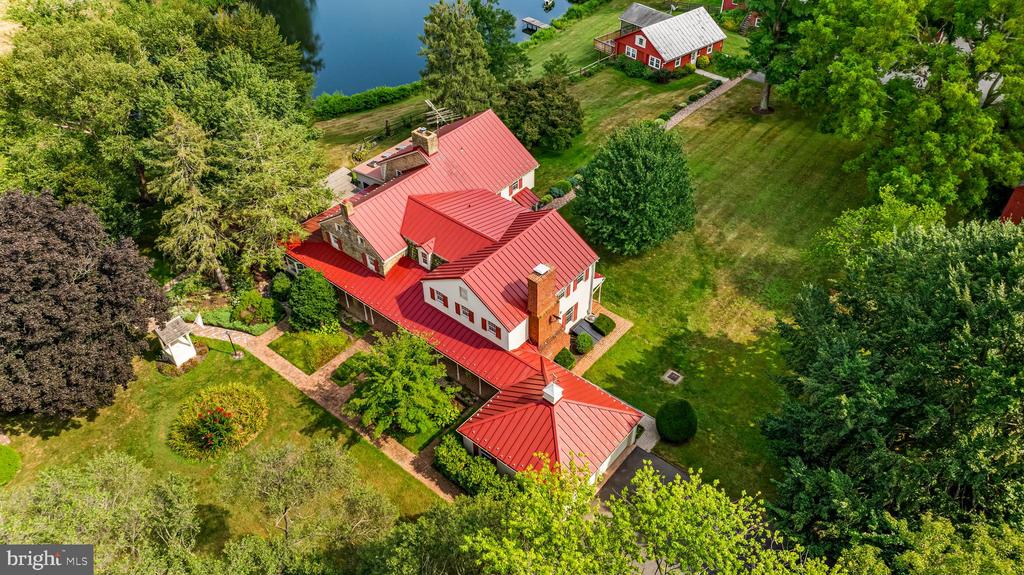 2322 NICODEMUS ROAD