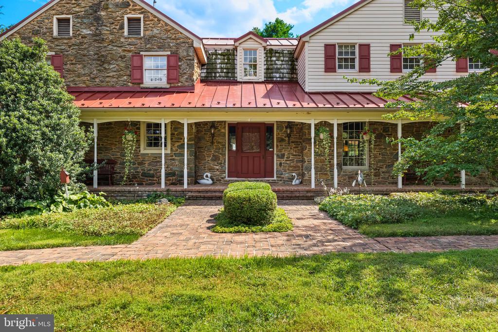 2322 NICODEMUS ROAD