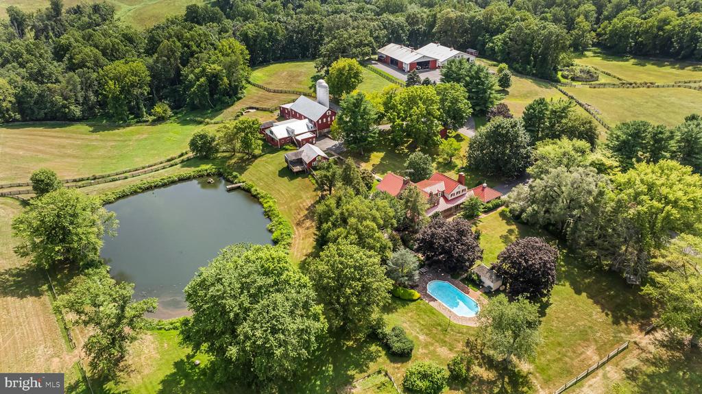 2322 NICODEMUS ROAD