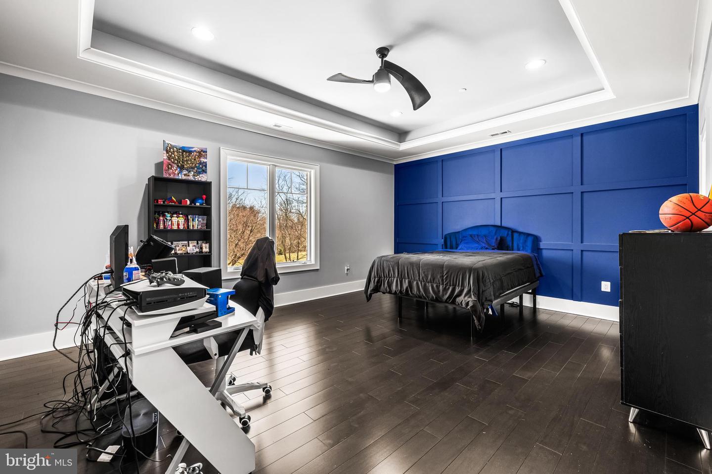 3415 Shady Ln