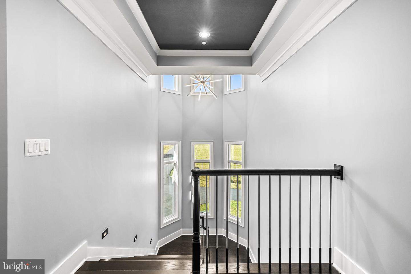 3415 Shady Ln