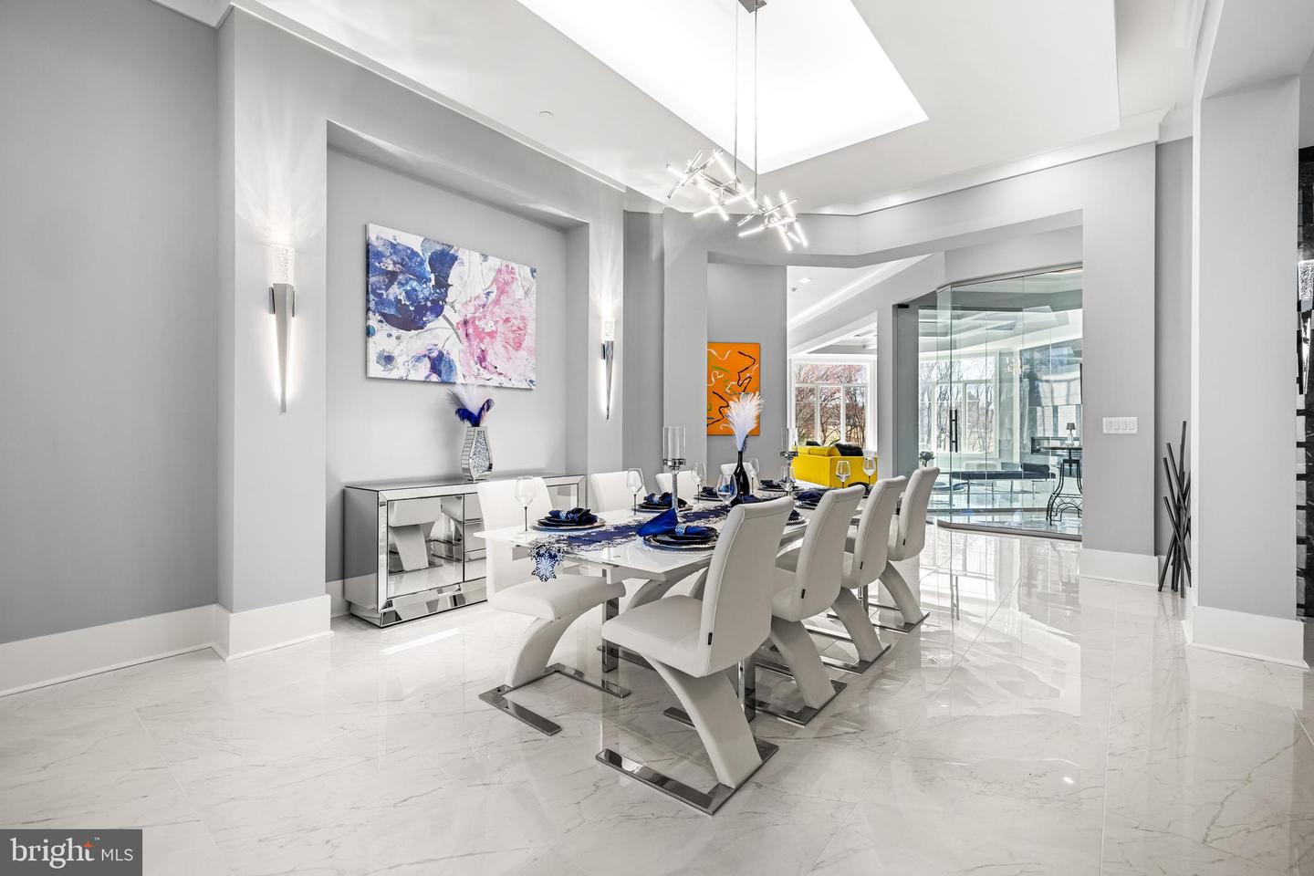 3415 Shady Ln